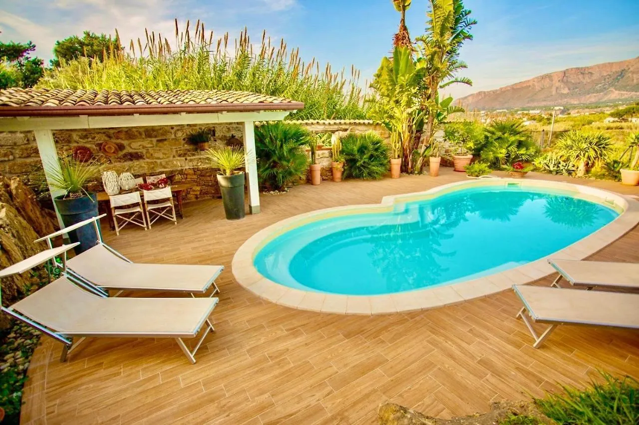 Villa Dora Con Piscina Trappeto